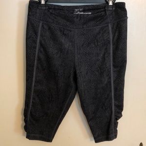 Jennifer Lopez Ruched Animal Print Capris